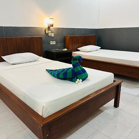 Creative Bungalow Beach Front Gili Trawangan Dış mekan fotoğraf