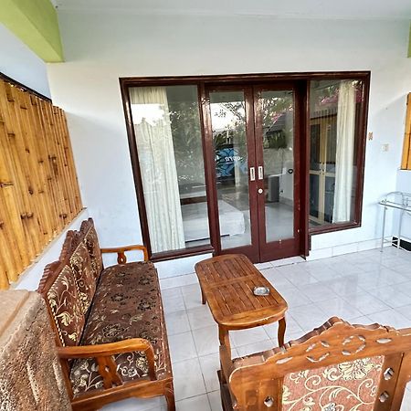 Creative Bungalow Beach Front Gili Trawangan Dış mekan fotoğraf