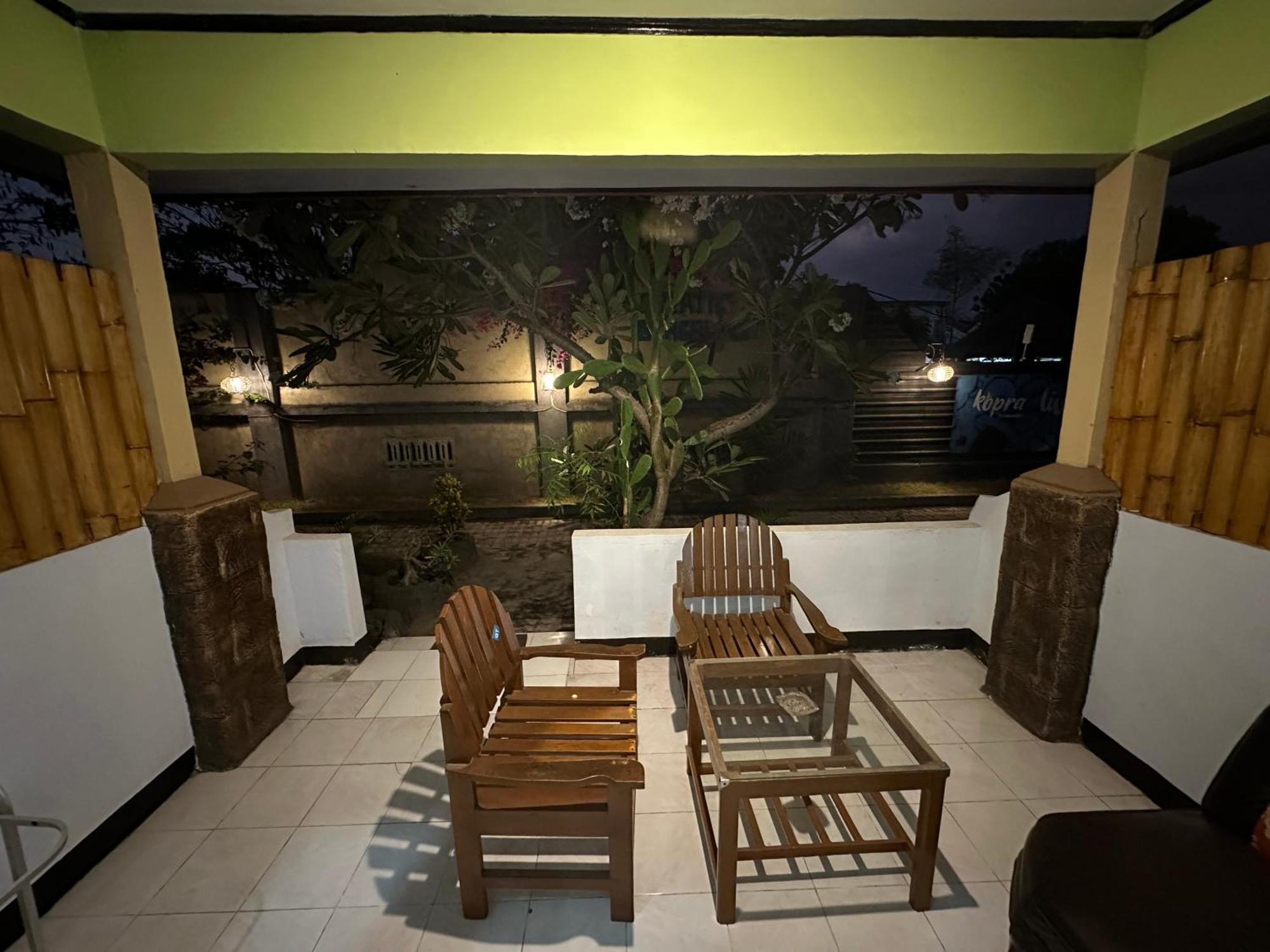 Creative Bungalow Beach Front Gili Trawangan Dış mekan fotoğraf
