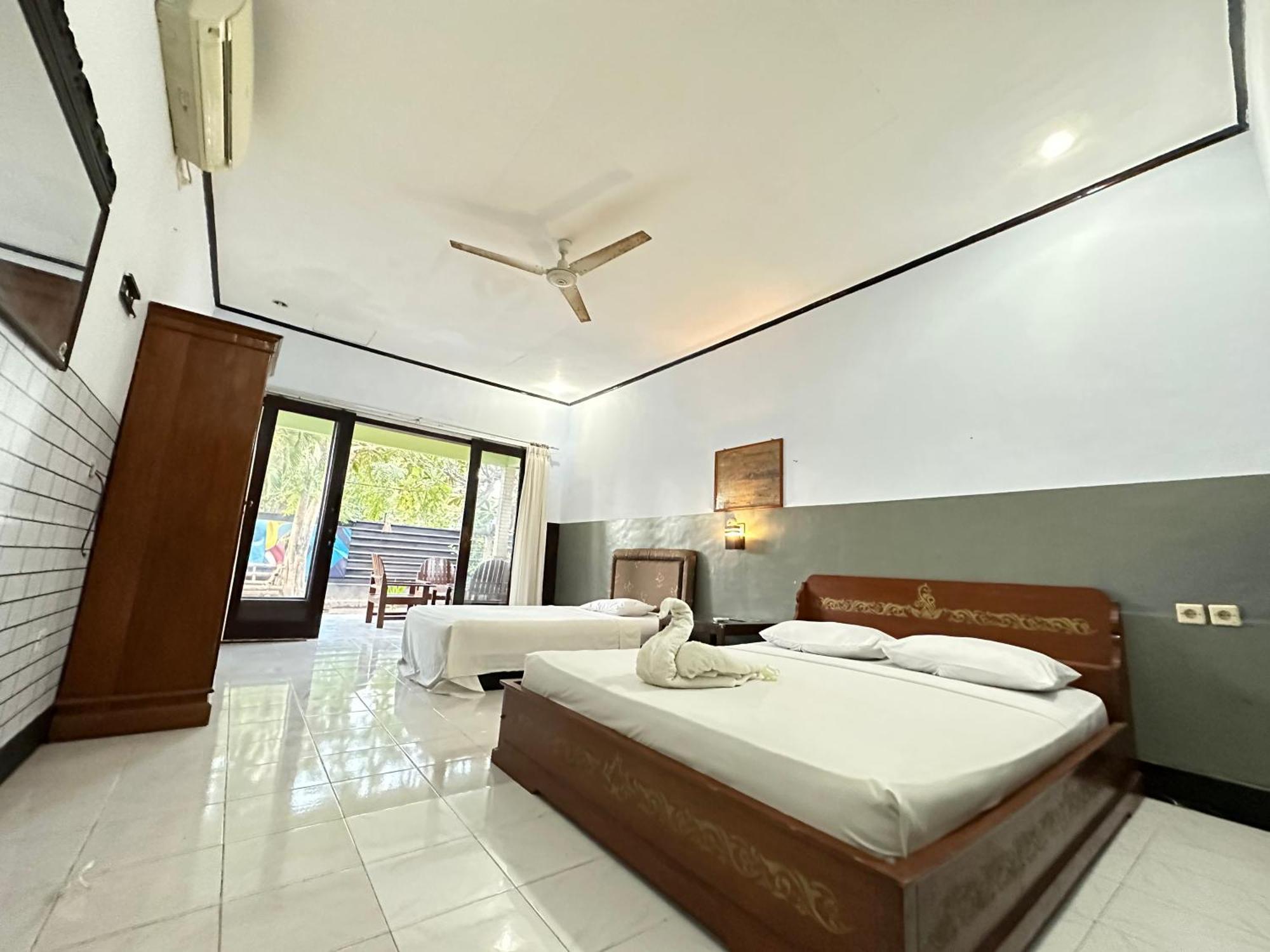 Creative Bungalow Beach Front Gili Trawangan Dış mekan fotoğraf